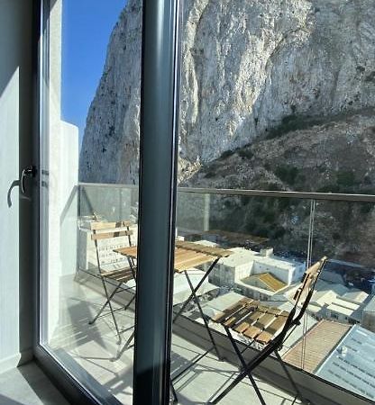 Cp High Floor Luxury Studio Gibraltar Buitenkant foto