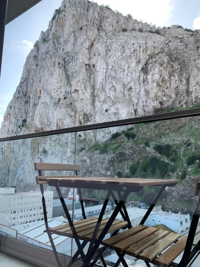 Cp High Floor Luxury Studio Gibraltar Buitenkant foto